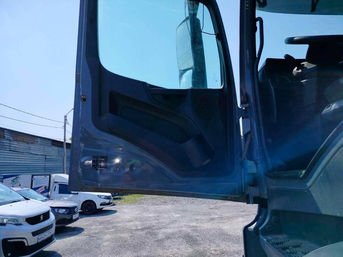 Mercedes-Benz Arocs 3348 AS 6x6 (ClassicSpace),  220 885 км, 2021 года в лизинг