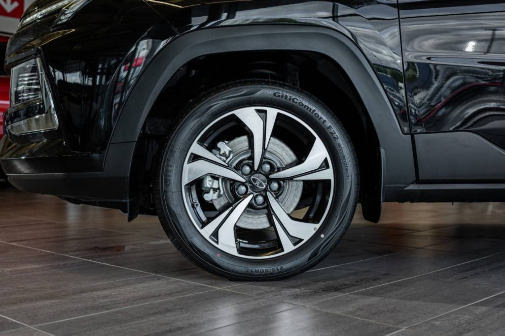 Москвич 3 Комфорт 1.5Т CVT