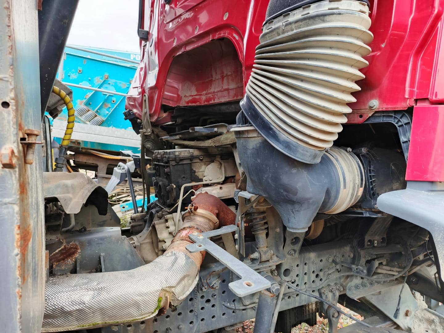 Mercedes-Benz Arocs 4145 K ,  214 500 км, 2021 года