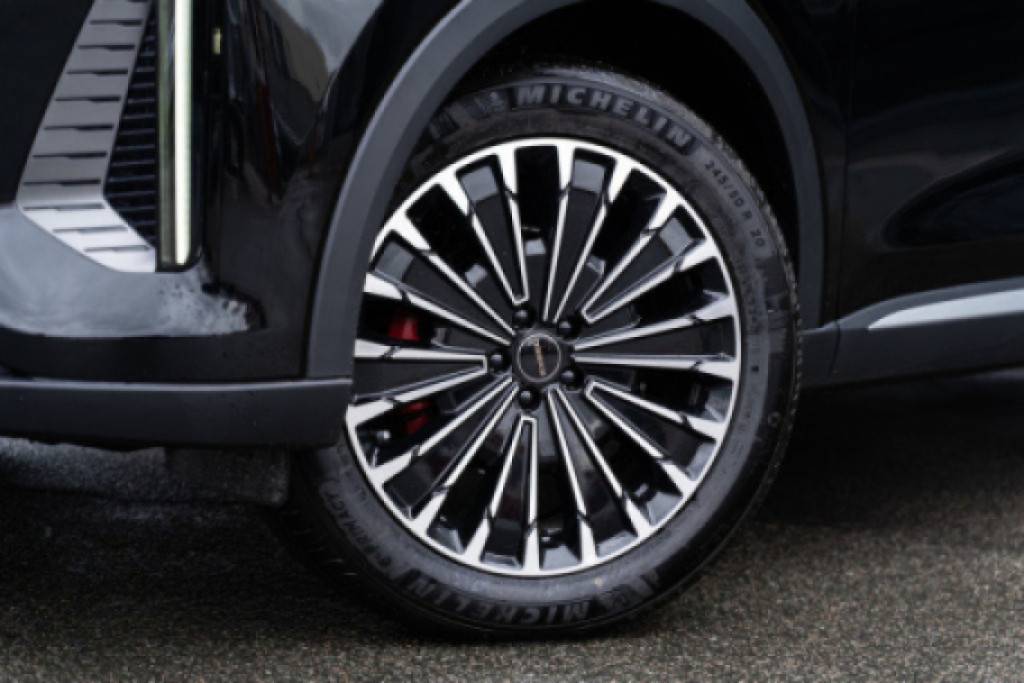 EXEED RX Premium 2.0 TGDI 8AT AWD