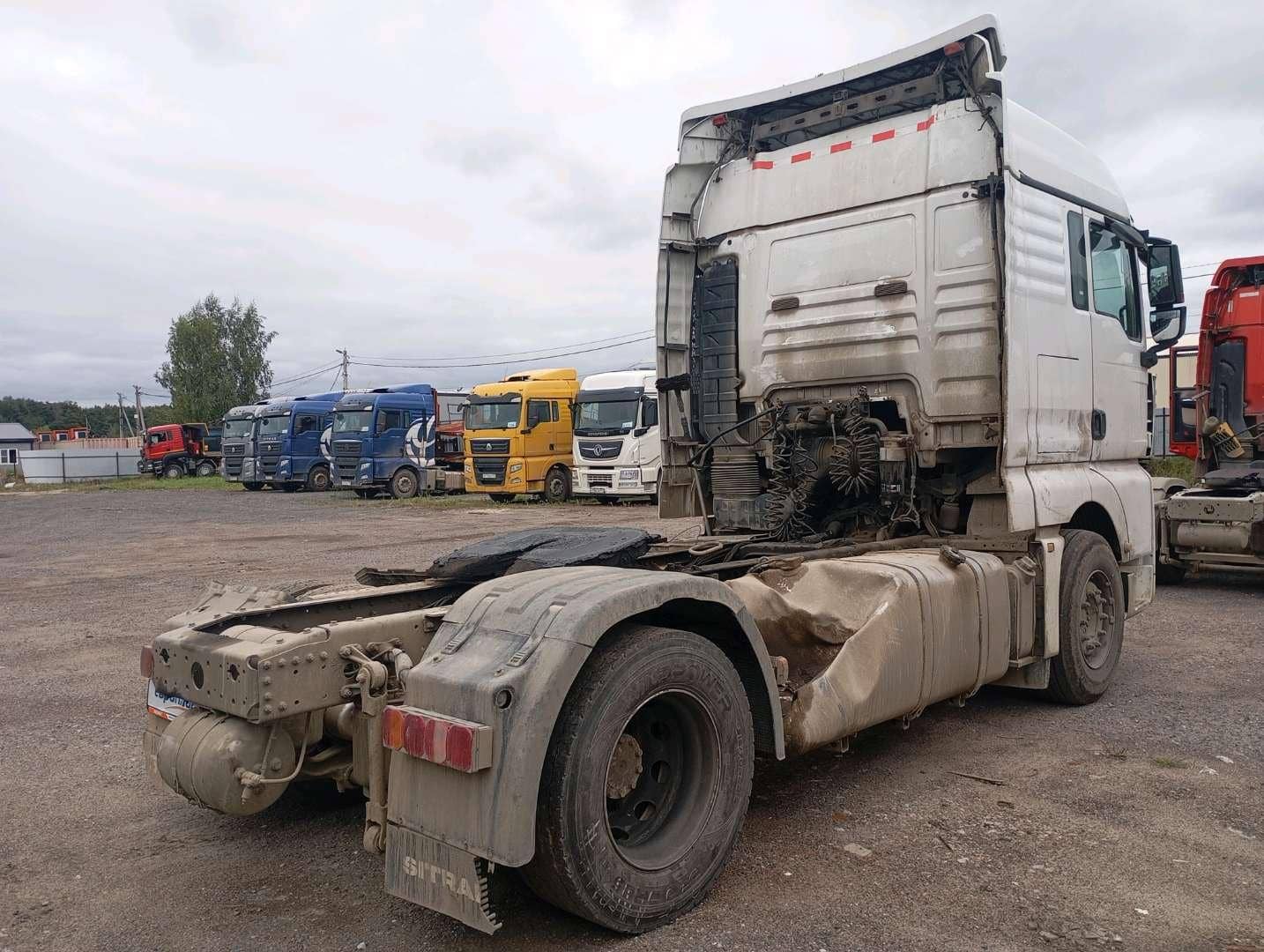 Sitrak C7H 4x2 ZZ4186V361HE,  741 525 км, 2022 года в лизинг