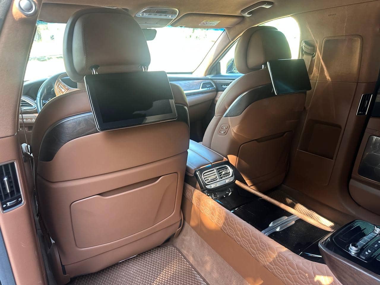 Genesis G90,  60 000 км, 2020 года в лизинг