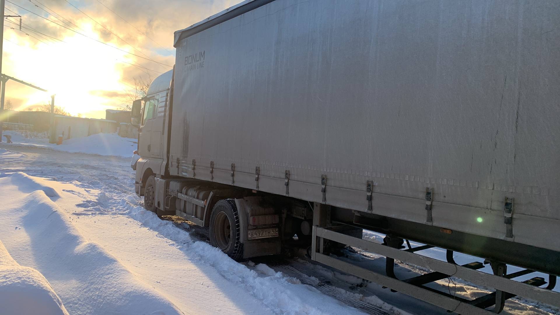 Sitrak C7H 4x2 ZZ4186V361HE,  508 029 км, 2022 года в лизинг