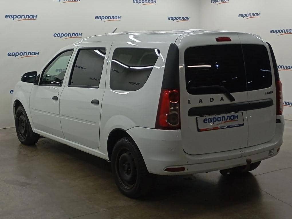 Lada Largus универсал,  283 514 км, 2021 года в лизинг