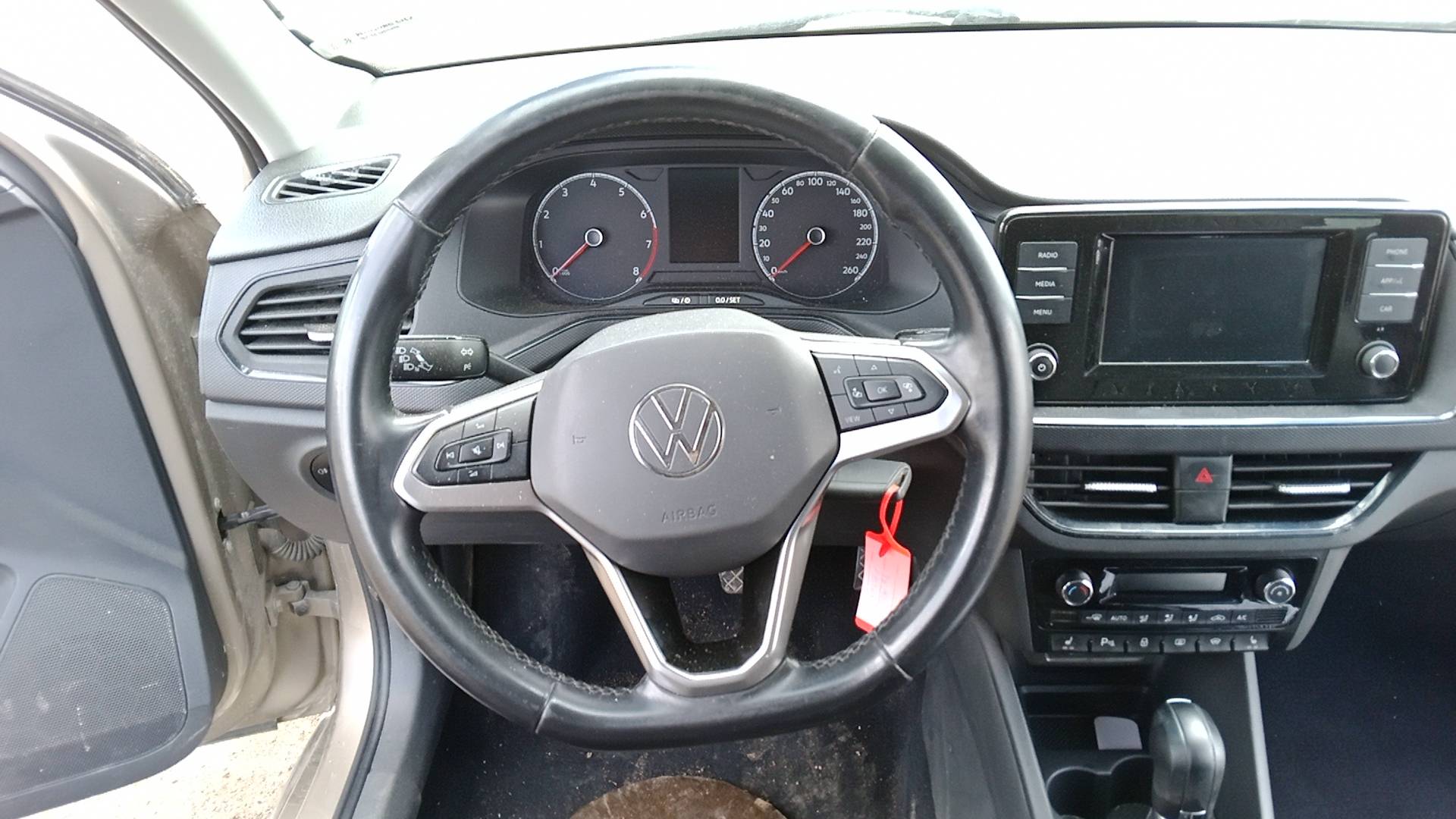 Volkswagen Polo,  208 347 км, 2020 года в лизинг