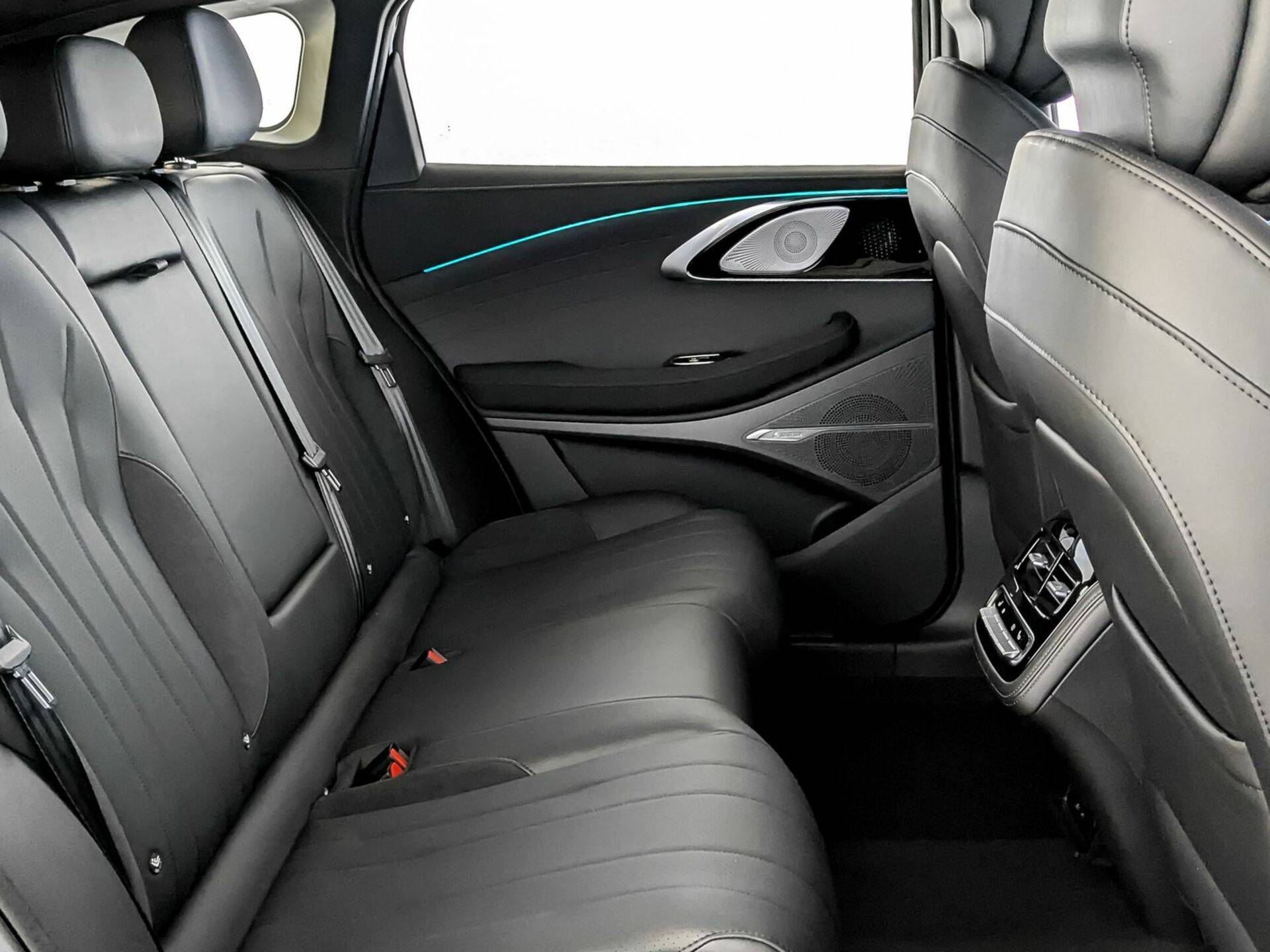 EXEED TXL Prestige 1.6 TGDI DCT7 AWD