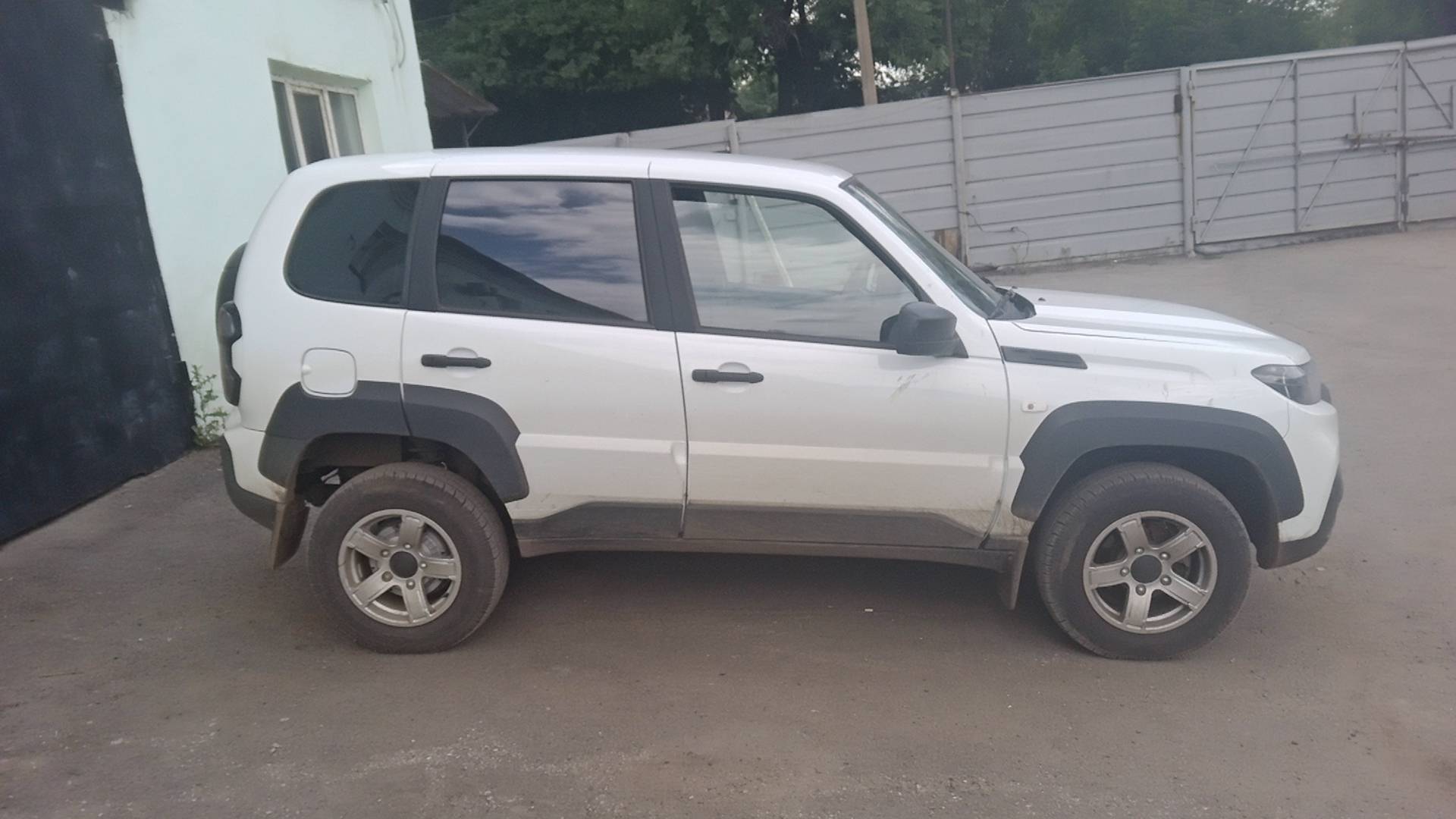 Lada Niva Travel,  14 594 км, 2024 года в лизинг