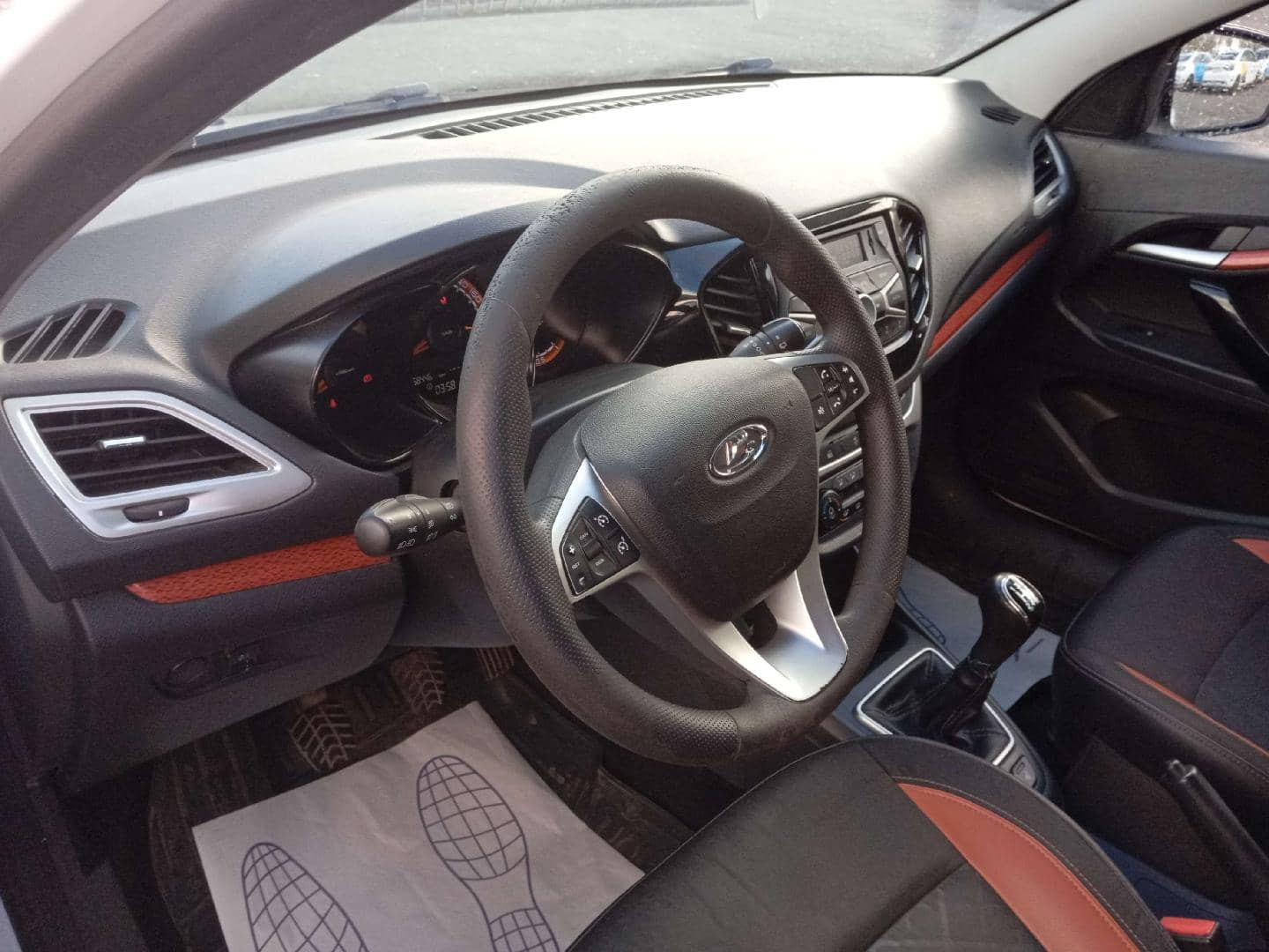 Lada Vesta универсал Кросс,  168 446 км, 2021 года в лизинг