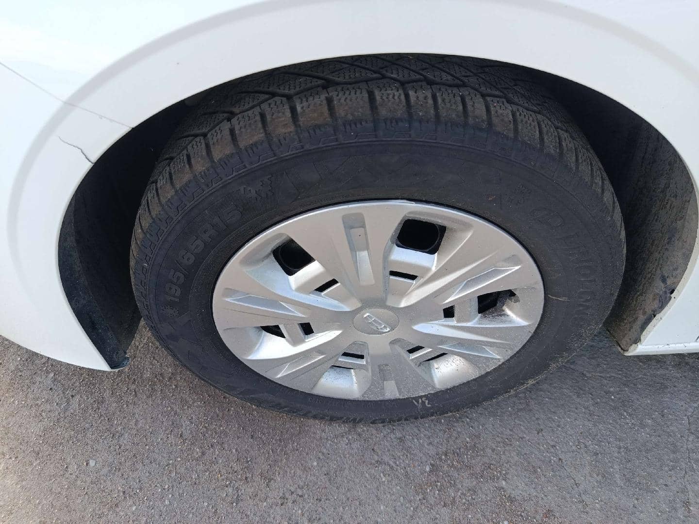 Geely Emgrand,  64 674 км, 2024 года в лизинг