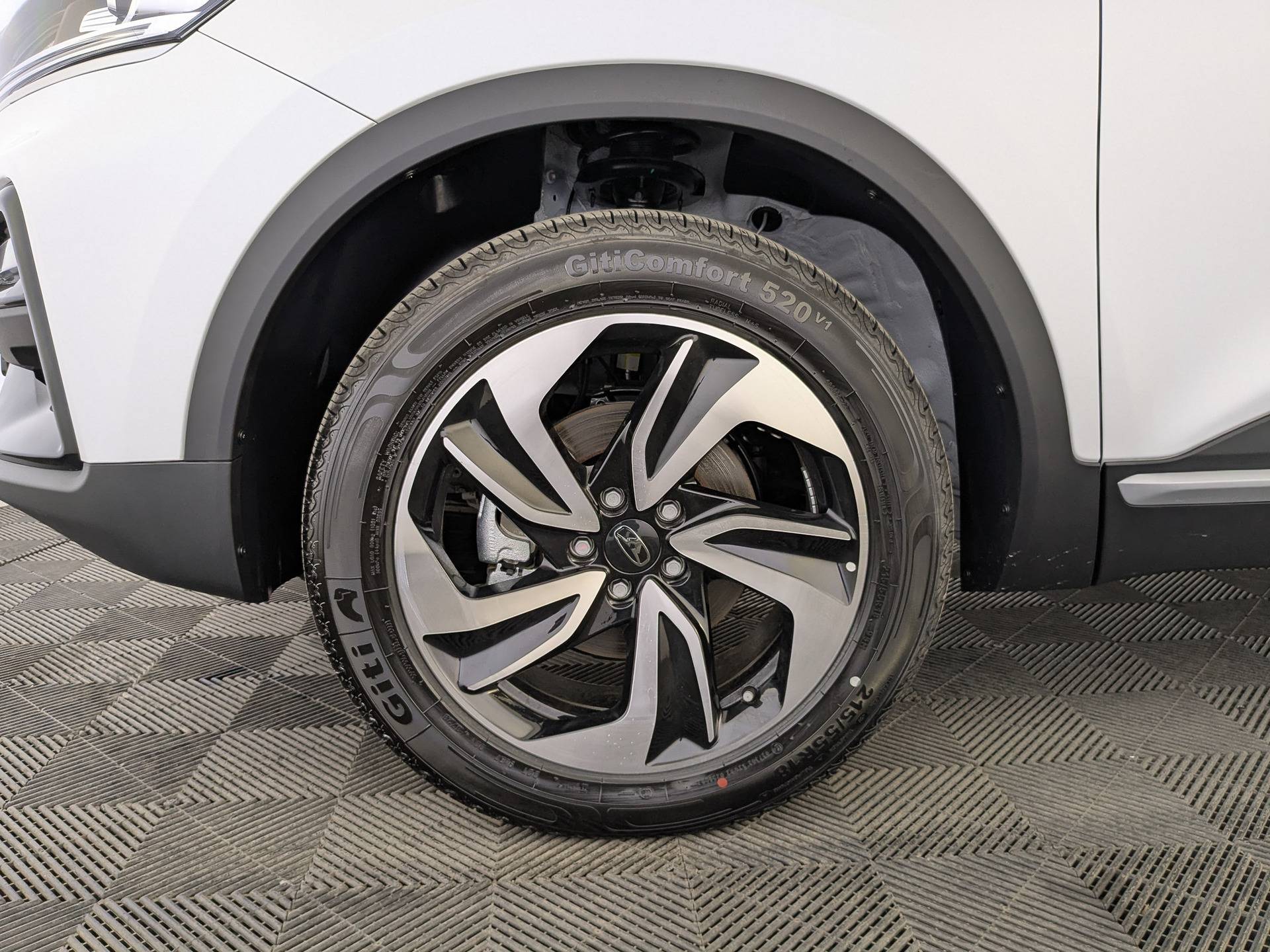 Kaiyi X3 Luxury 1.5 CVT
