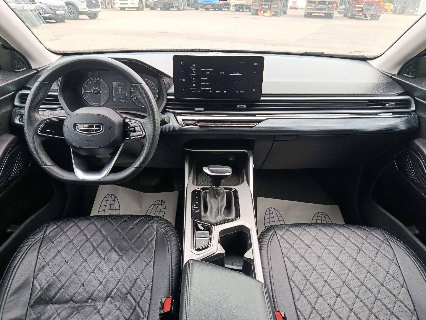 Geely Emgrand,  70 667 км, 2024 года в лизинг