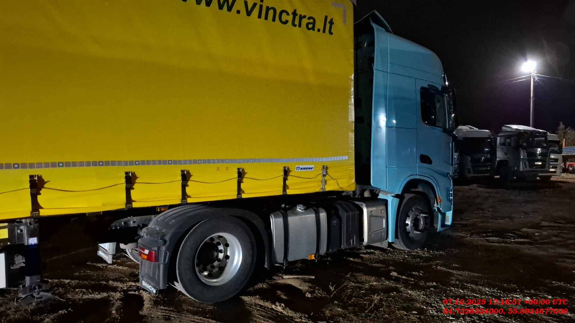 Shacman SX4188YY381,  243 592 км, 2023 года в лизинг