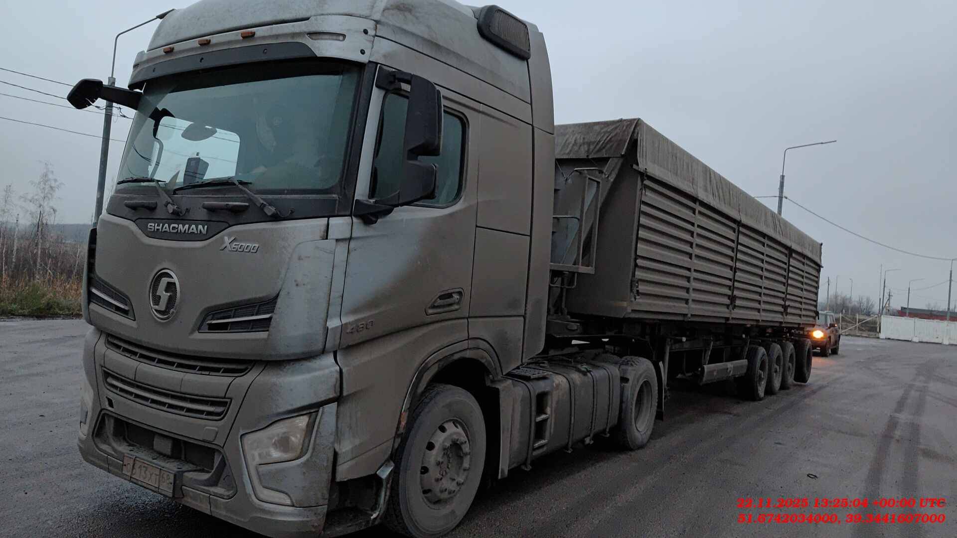 Shacman SX4188YY381,  316 771 км, 2023 года в лизинг