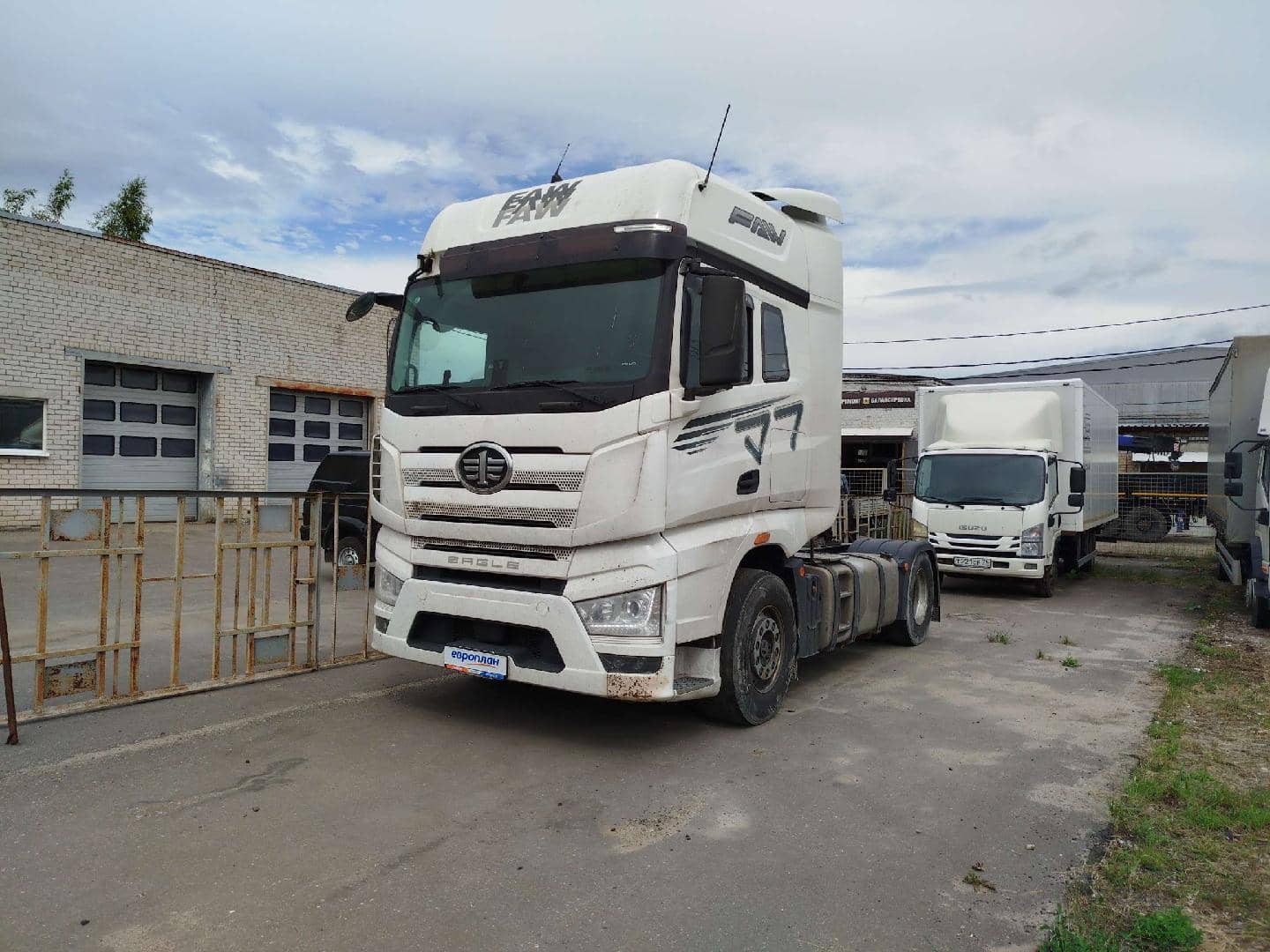 FAW CA4180P77K25E5 4x2