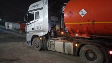 FAW CA4180P77K25E5 4x2