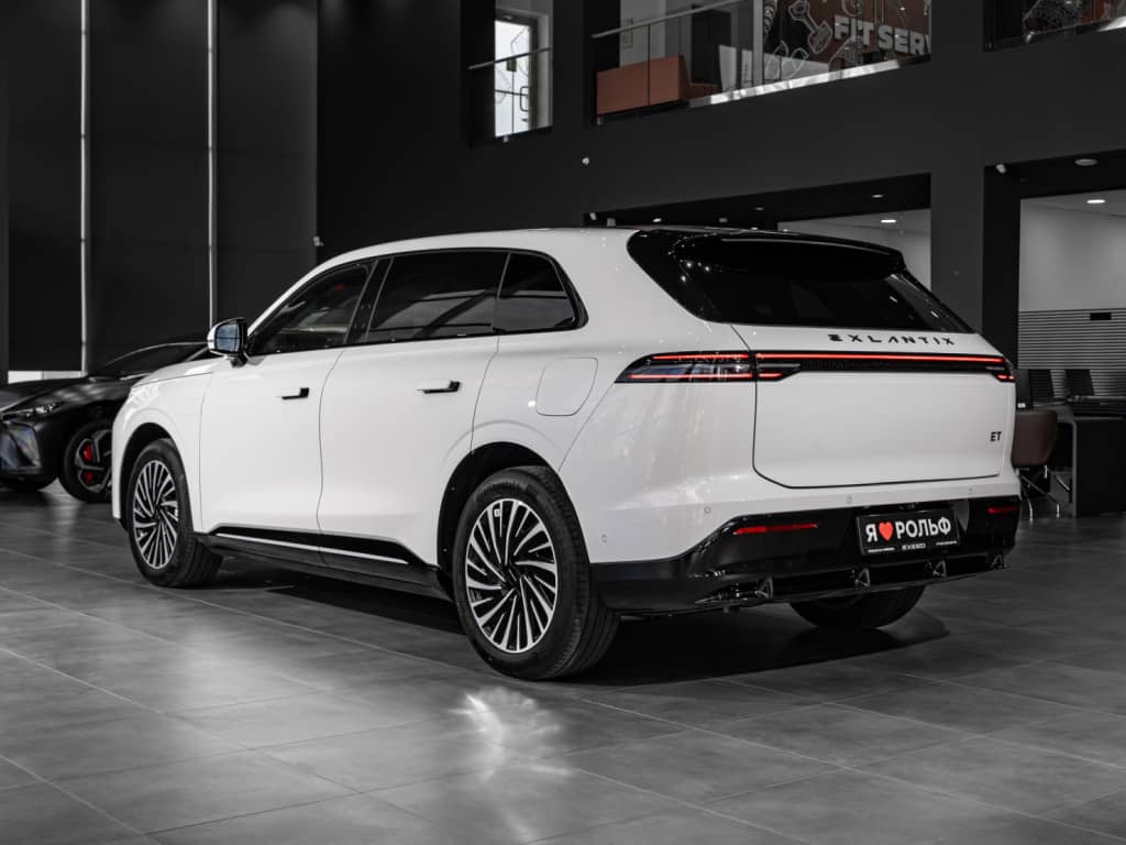 EXEED Exlantix ET 1.5T+40KWh AWD TOP BL