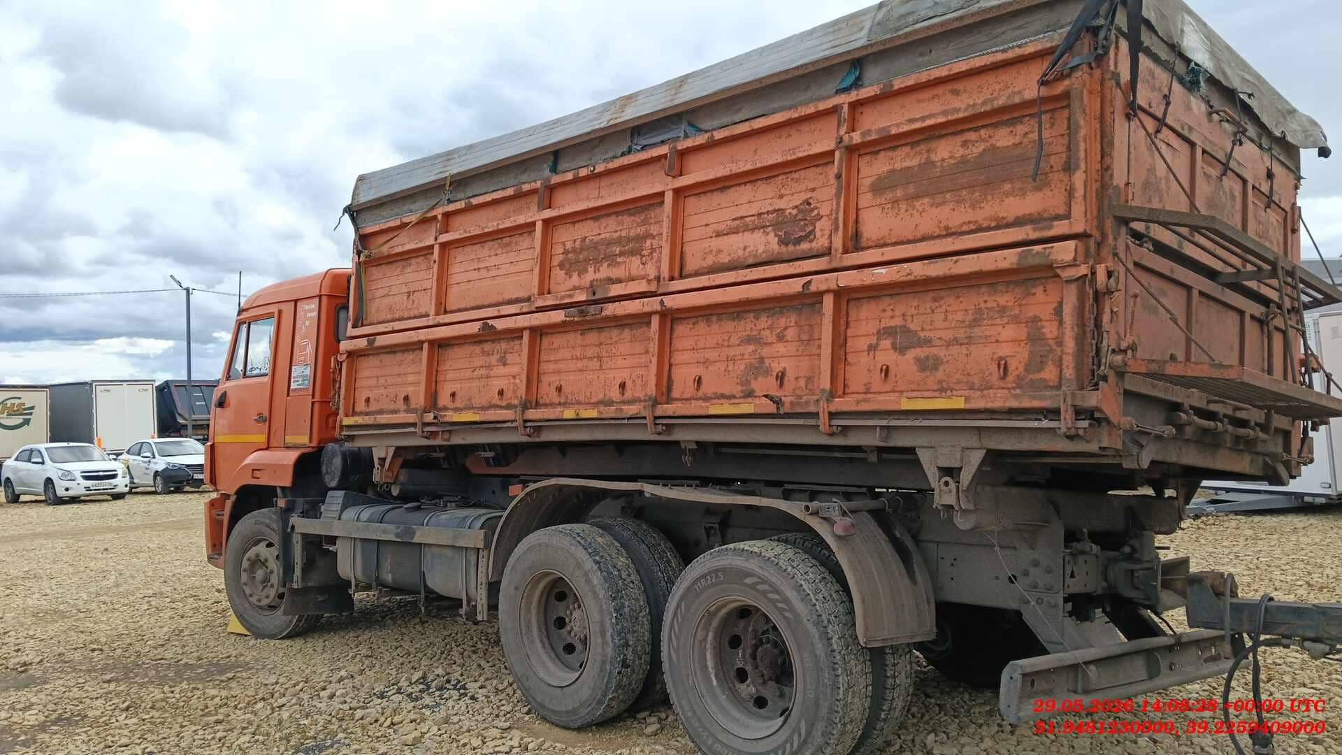 КАМАЗ 45143-012,  400 000 км, 2017 года в лизинг