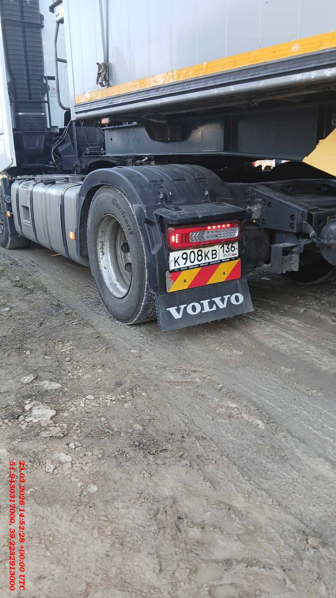 Volvo FH 460 4x2 (FH Globetrotter),  643 297 км, 2022 года в лизинг