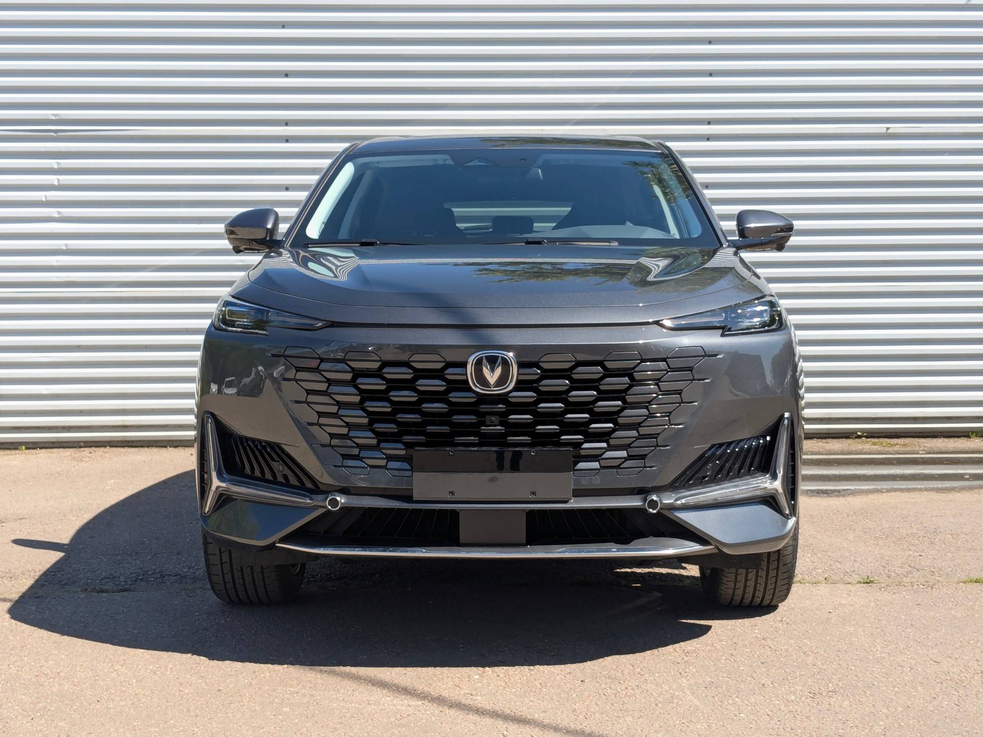 Changan Uni-K Tech 2.0 8AT AWD