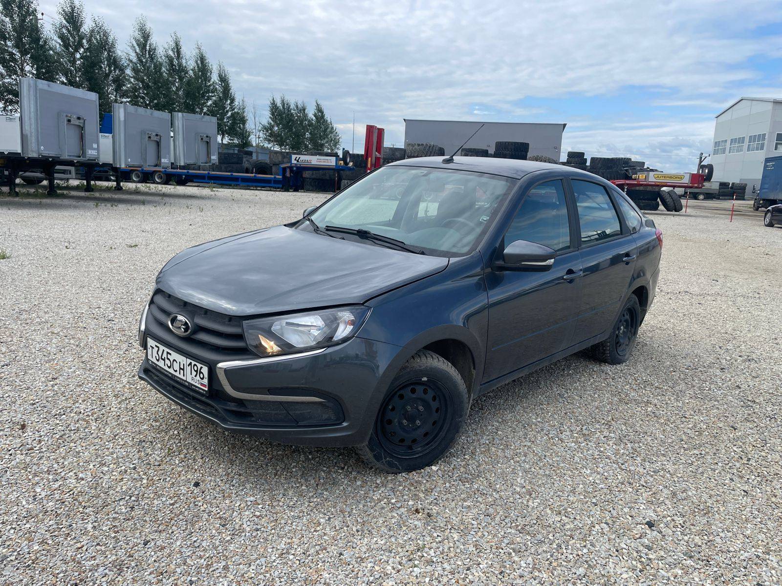 Lada Granta лифтбек