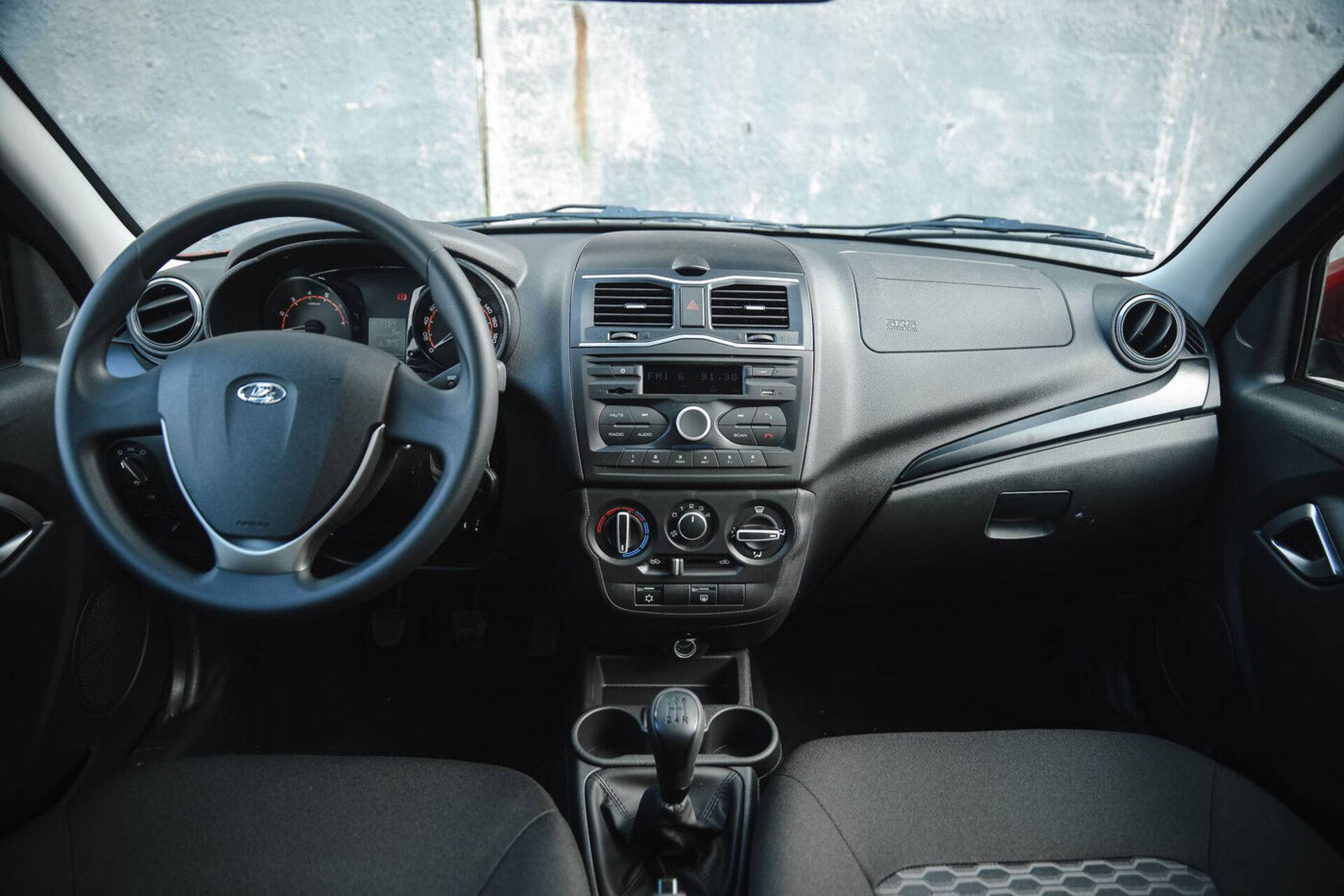 Lada Granta седан Comfort 1.6 90hp 5MT