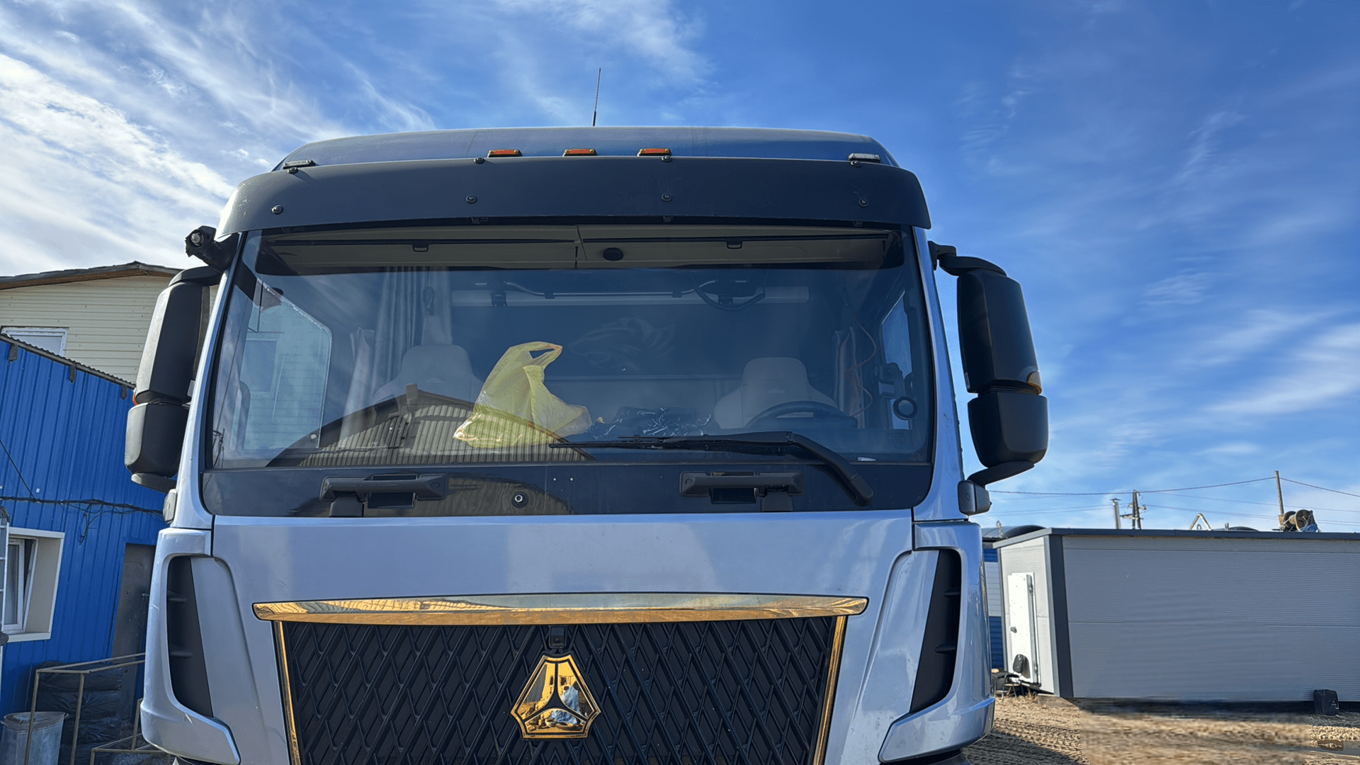 Sitrak С7Н MAX 6×4 ZZ4256V364HE,  122 499 км, 2023 года в лизинг
