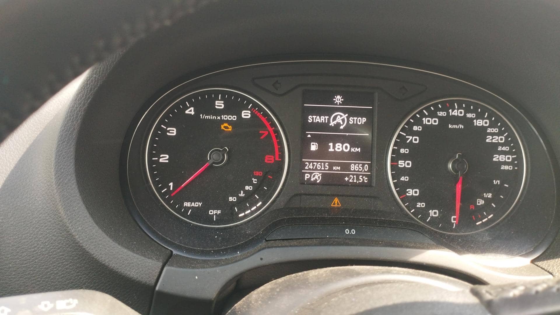 Audi A3 Sedan,  247 615 км, 2018 года в лизинг