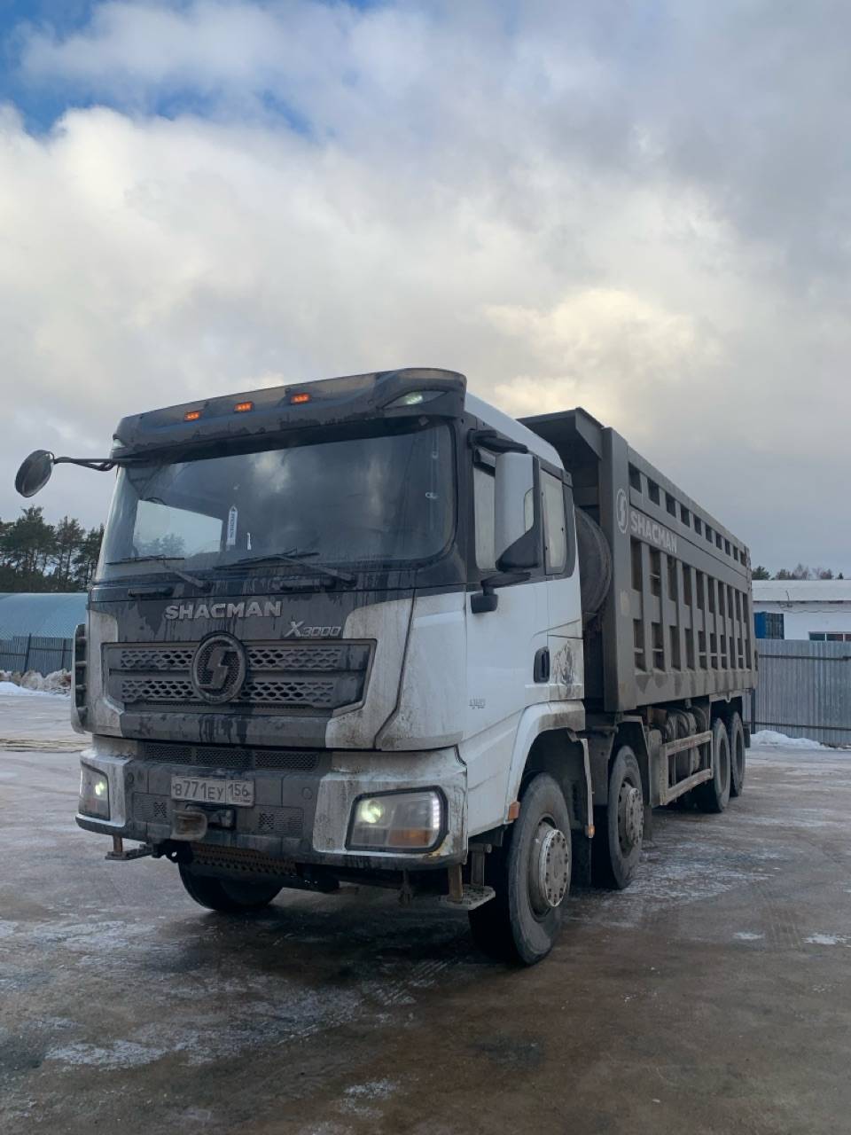 Shacman SX33186W366C