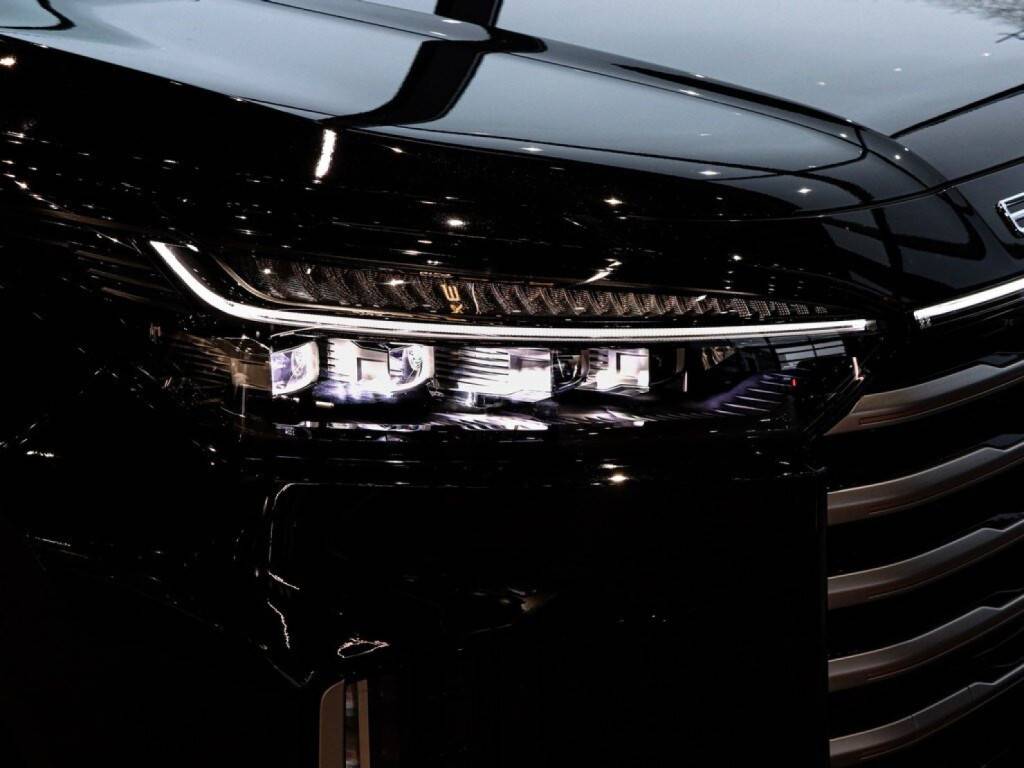 EXEED VX President 7 мест 2.0T 8AT 4WD