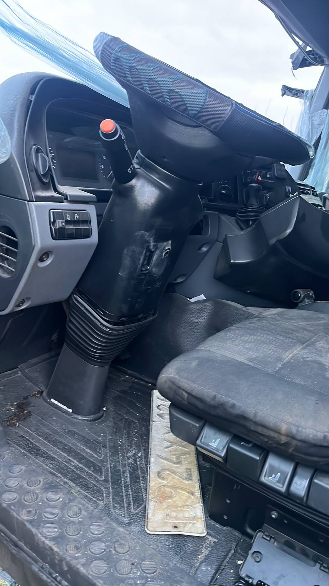 Mercedes-Benz Actros 3 1841 LS 4x2 (L),  780 000 км, 2018 года