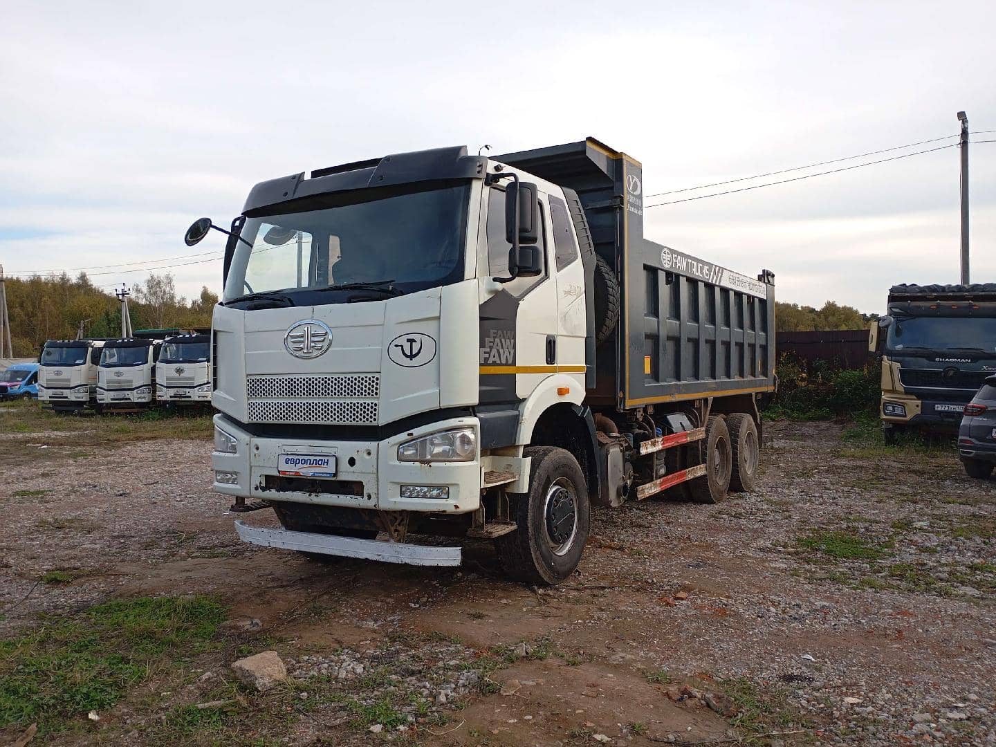 FAW CA3250P66K24T1E5 6х4,  190 966 км, 2022 года в лизинг