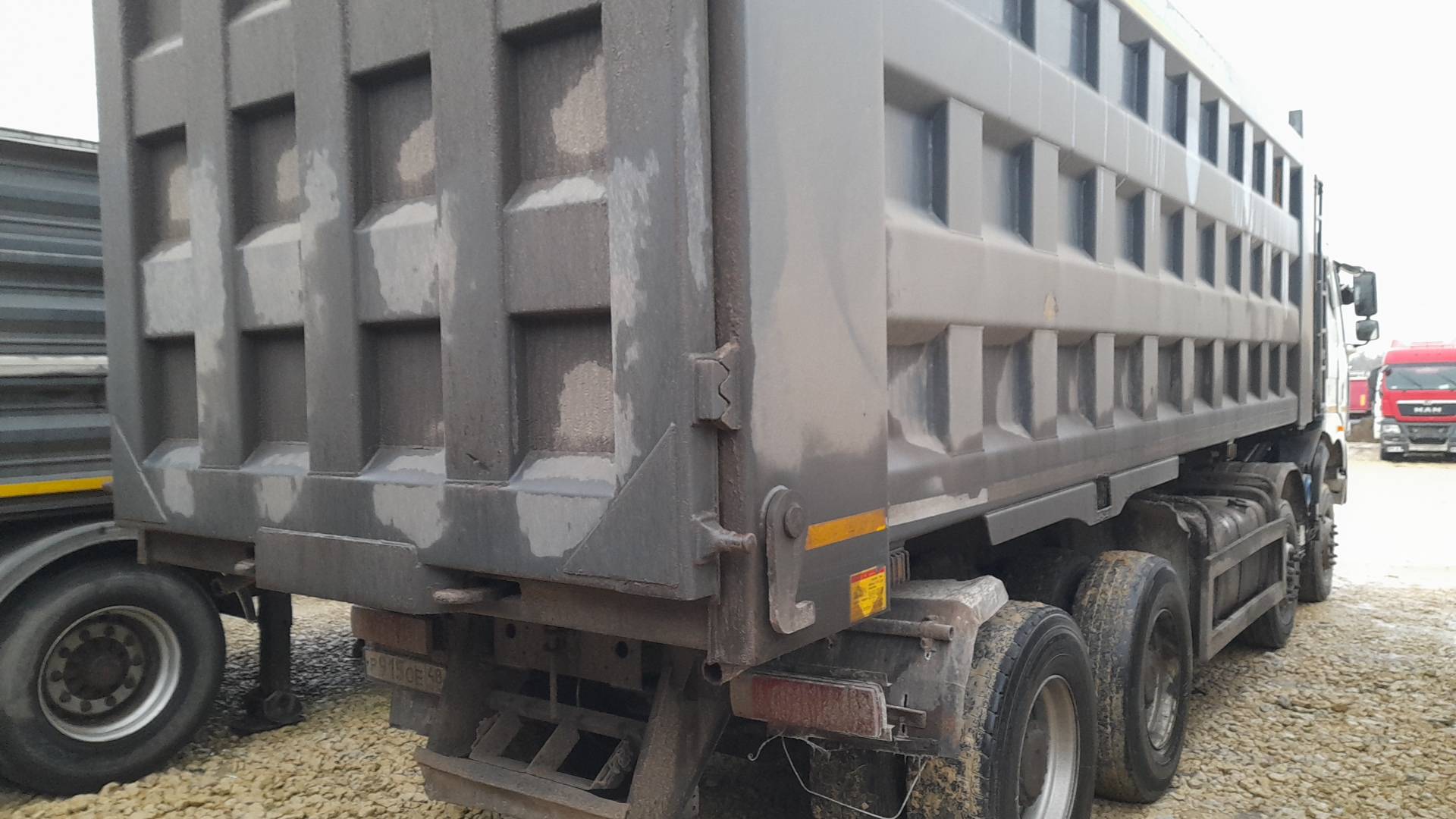 FAW CA3310P66K24T4E5 8х4,  116 809 км, 2023 года в лизинг