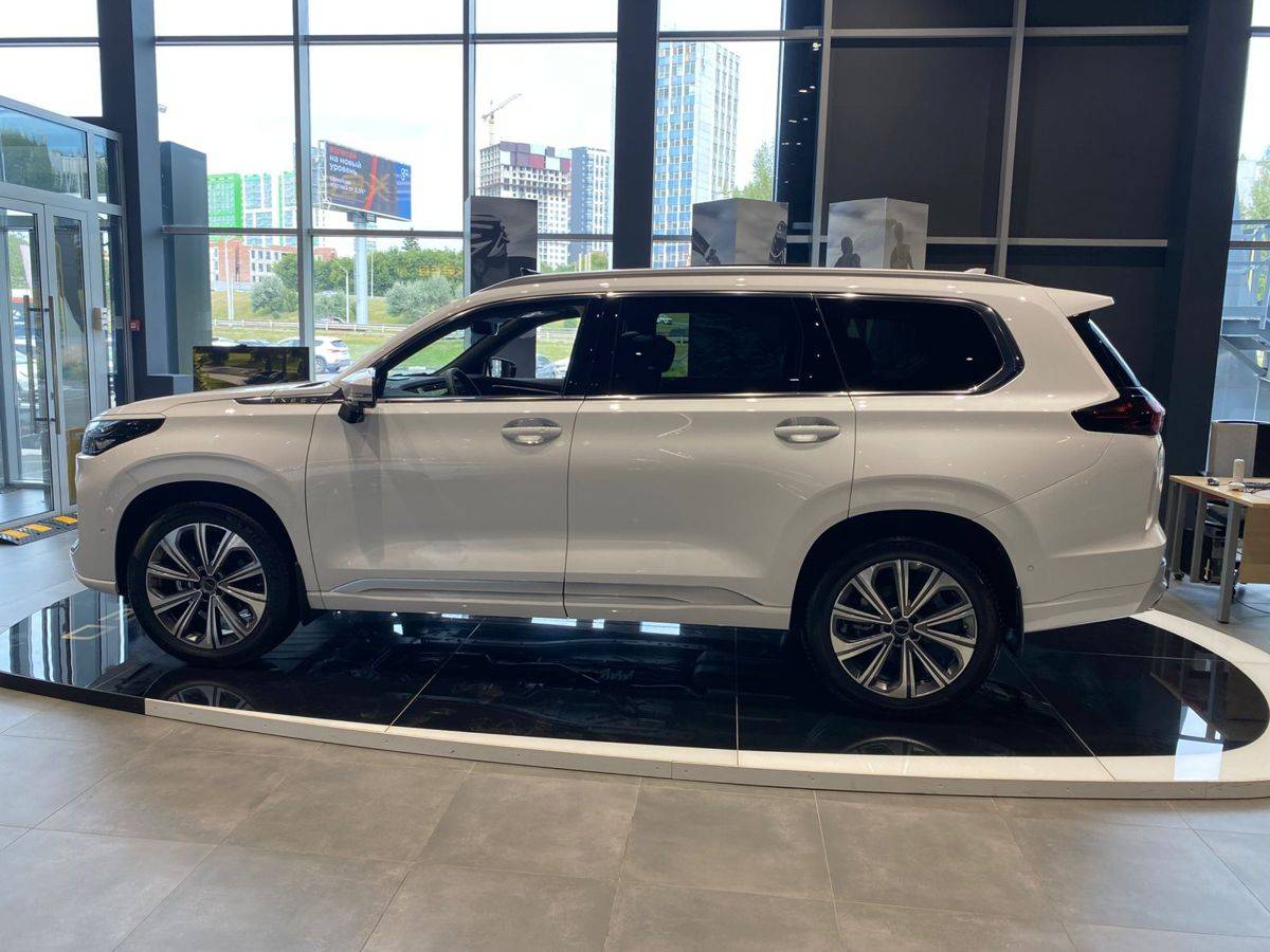 EXEED VX President 7 мест 2.0T 8AT 4WD