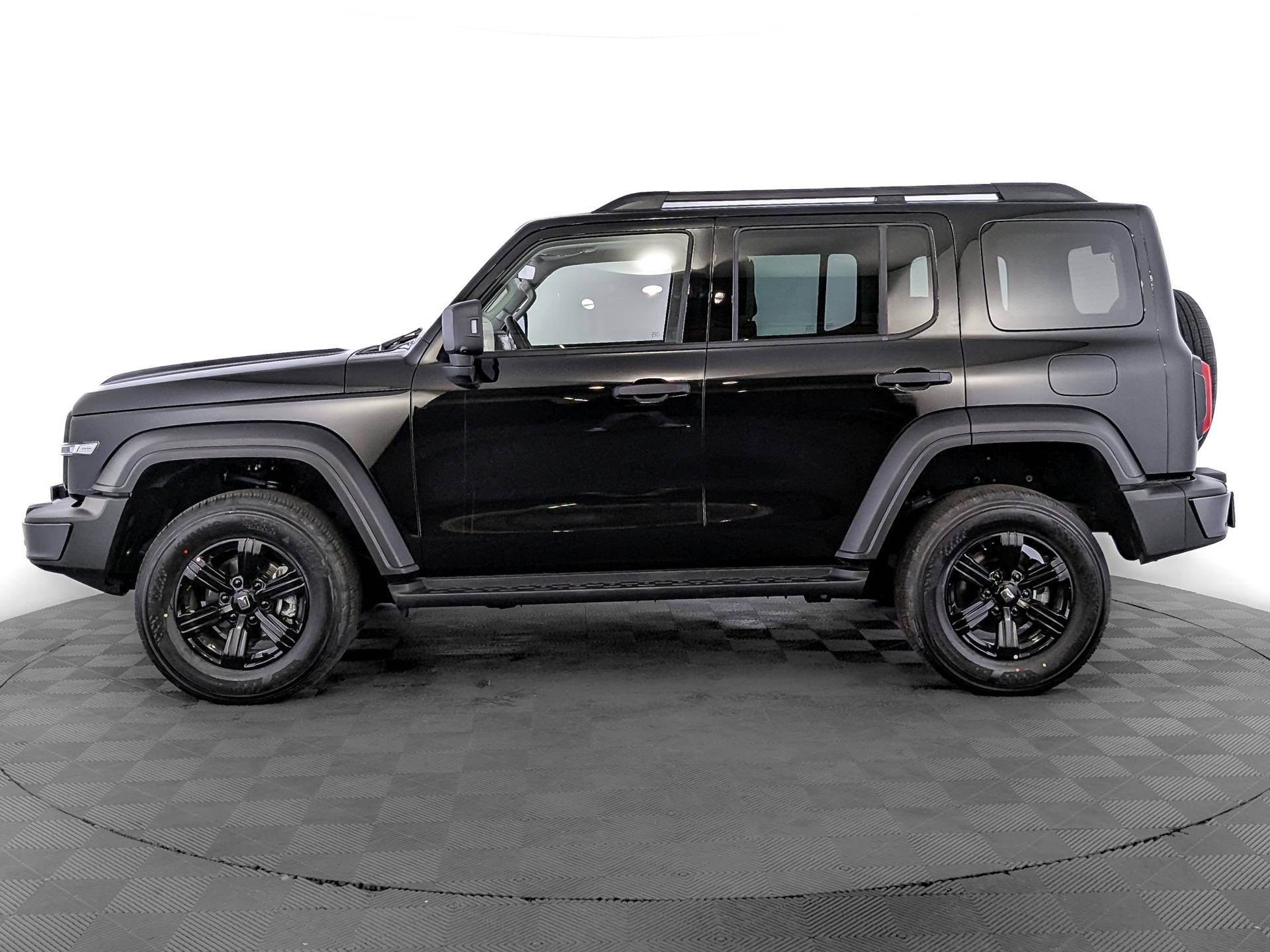 Tank 300 Premium 2.0 8AT 4WD