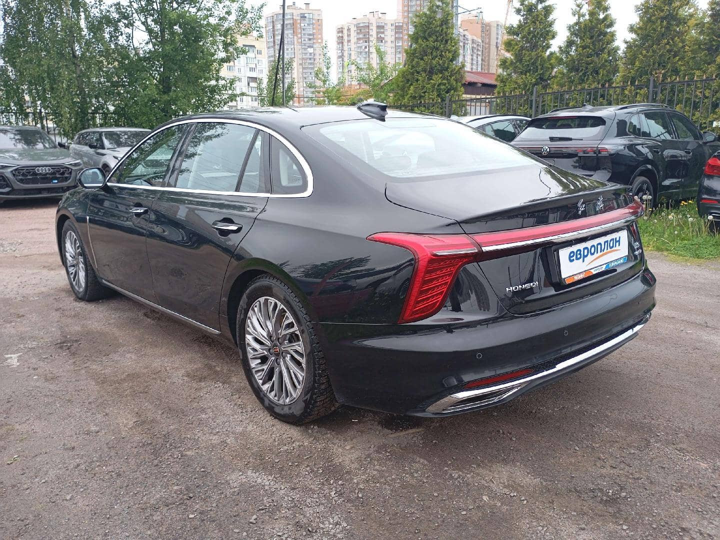 Hongqi H5,  150 761 км, 2024 года в лизинг