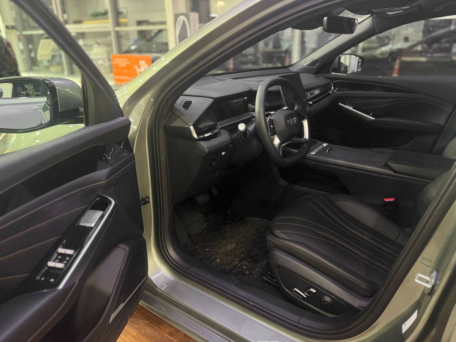 Geely Preface Flagship 2.0T 7DCT