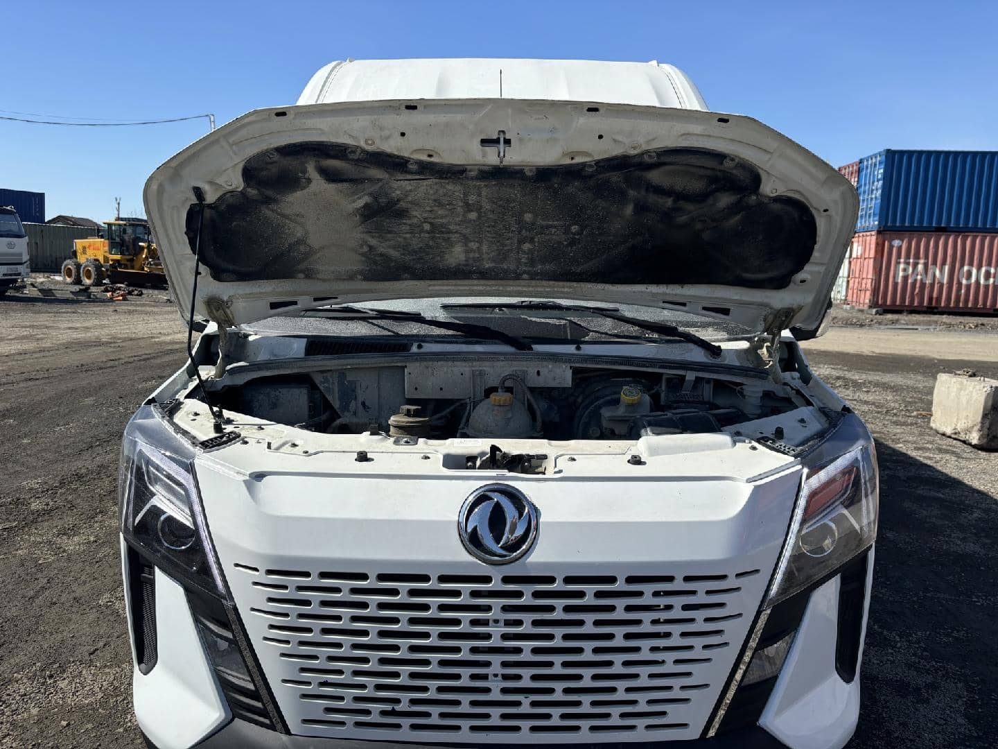 DongFeng K33-561,  47 622 км, 2023 года в лизинг