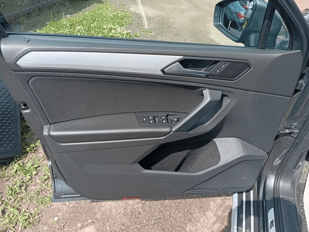 Volkswagen Tiguan,  54 900 км, 2021 года в лизинг