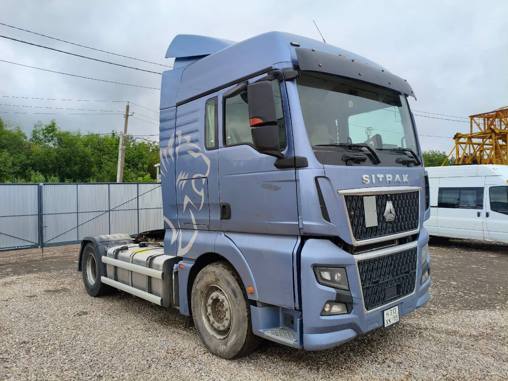 Sitrak C7H MAX 4x2 ZZ4186V361HE,  517 177 км, 2023 года в лизинг