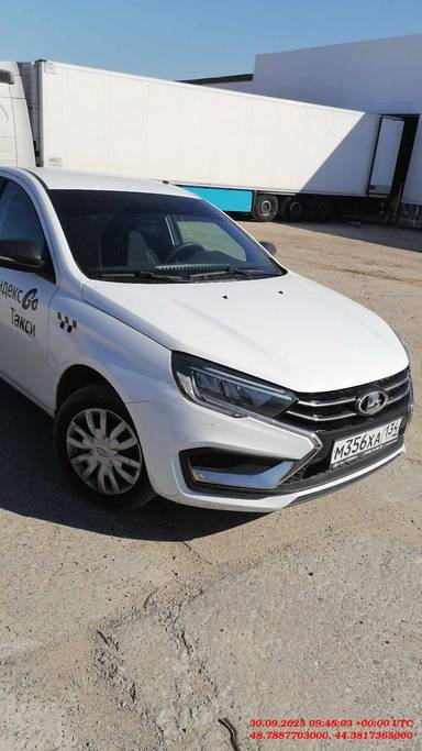 Lada Vesta седан