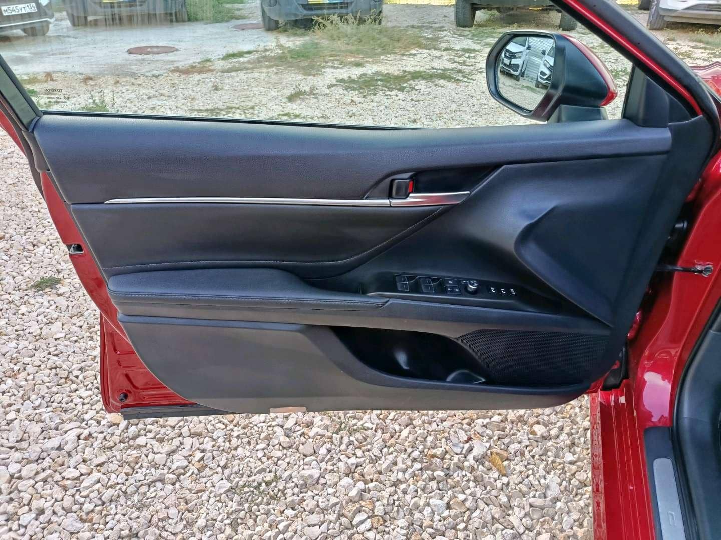 Toyota Camry,  98 589 км, 2021 года в лизинг