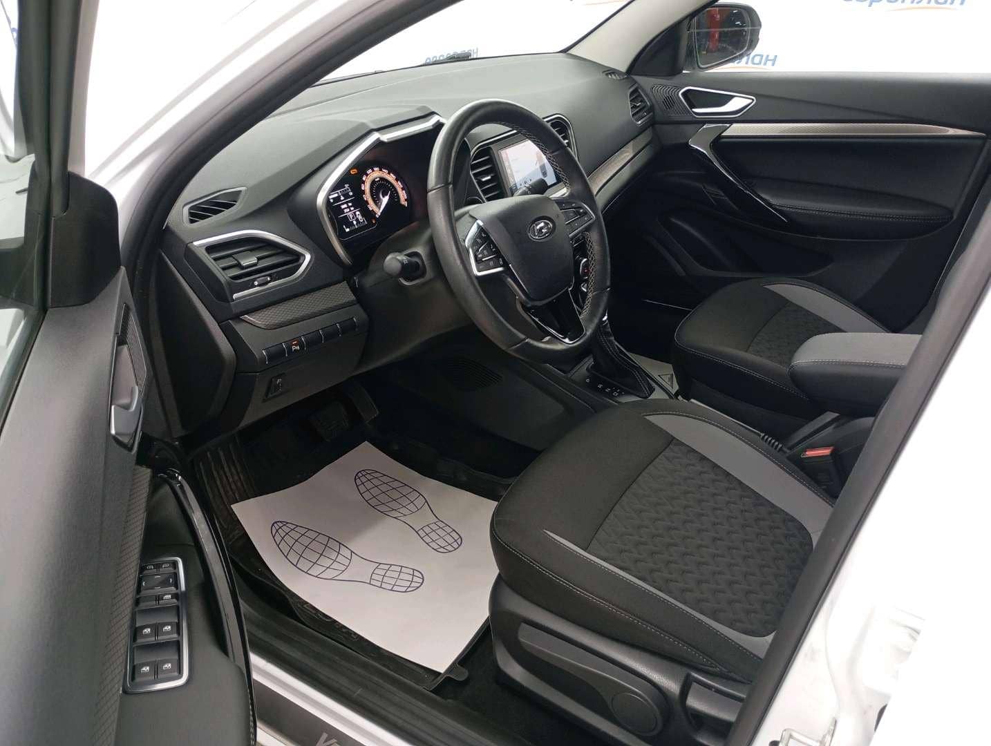 Lada Vesta седан,  30 062 км, 2024 года в лизинг