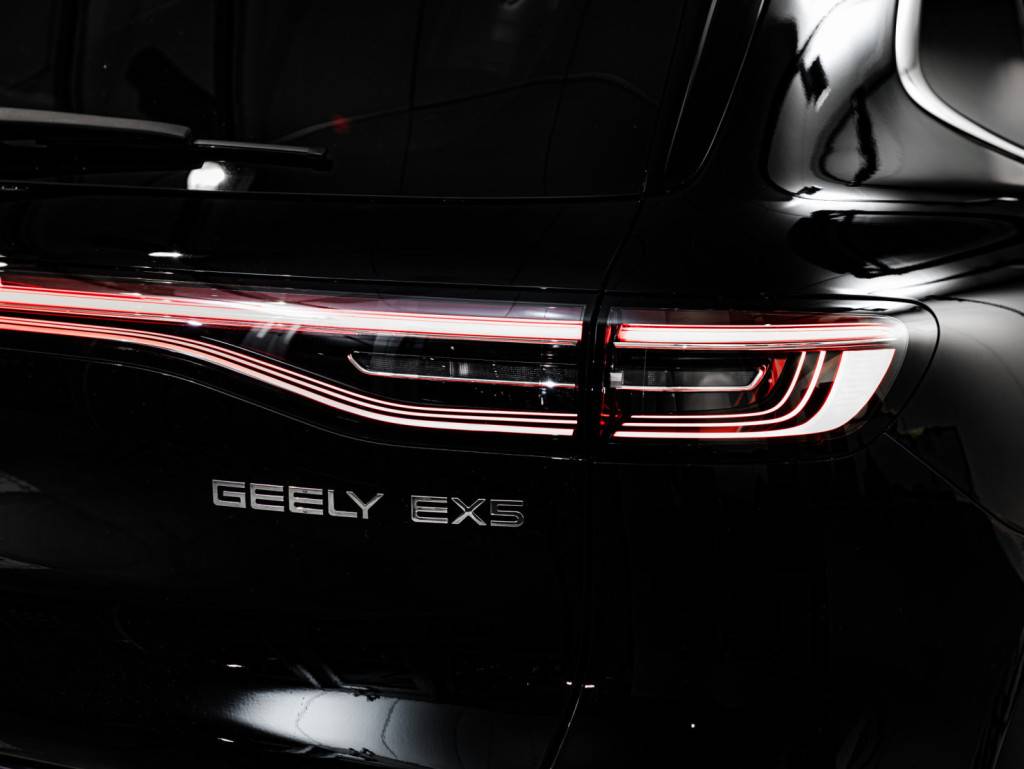 Geely EX5 Макс