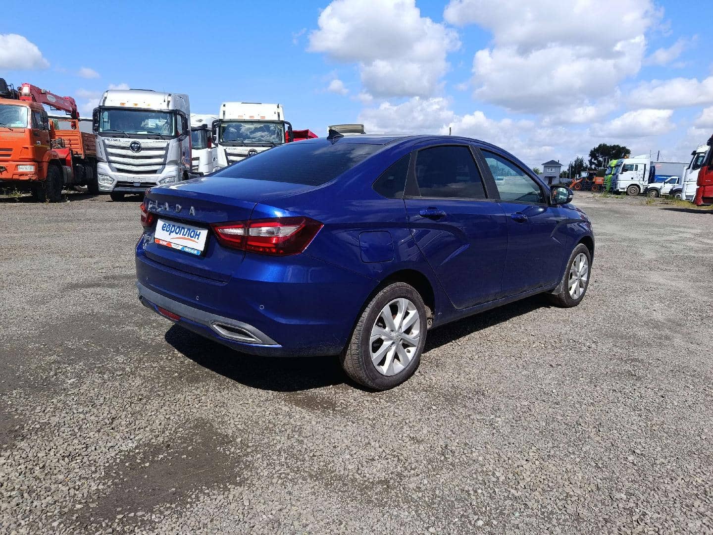Lada Vesta седан,  50 656 км, 2025 года в лизинг