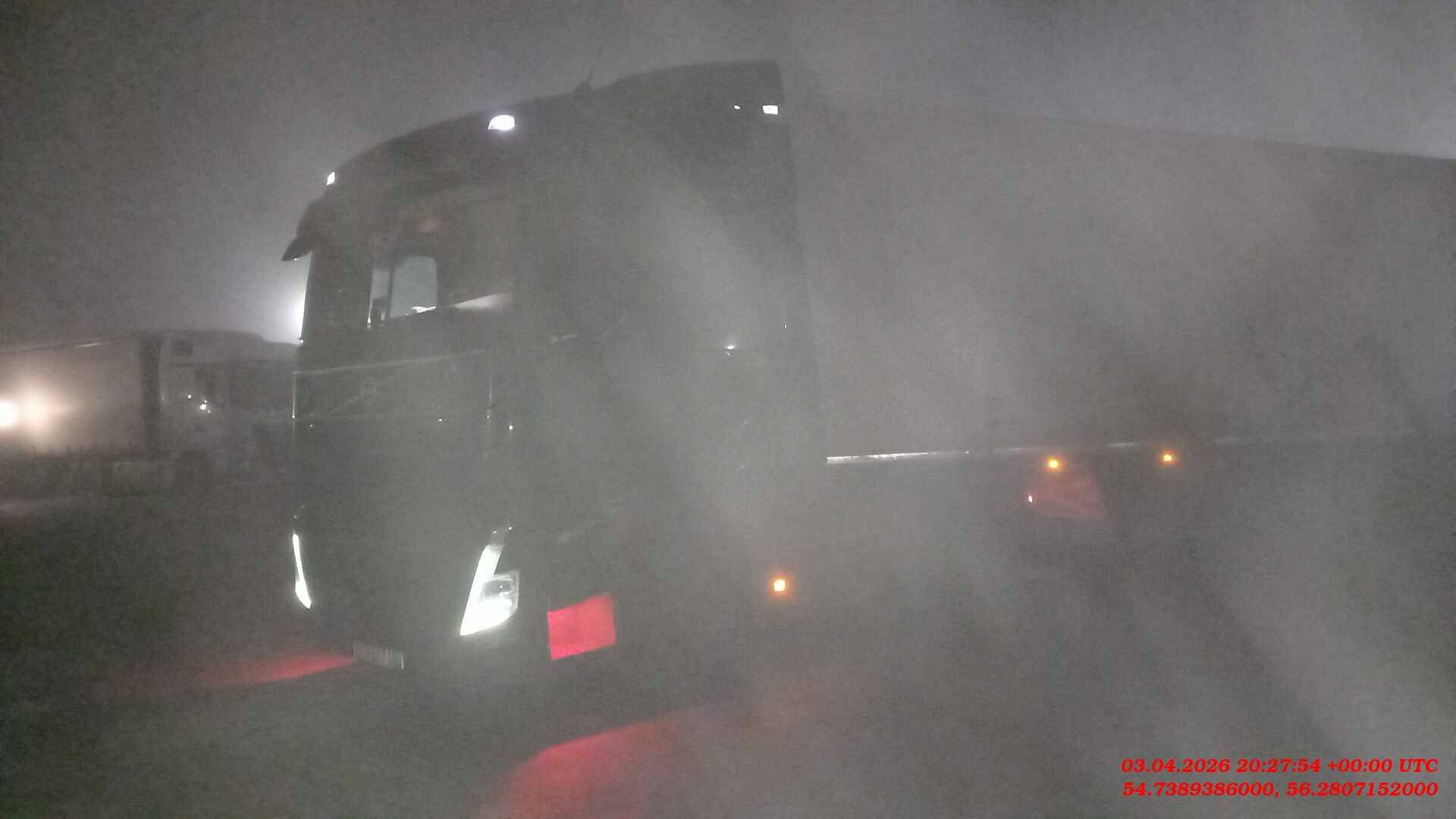 Volvo FH 460 4x2 (FH Globetrotter),  653 382 км, 2021 года в лизинг