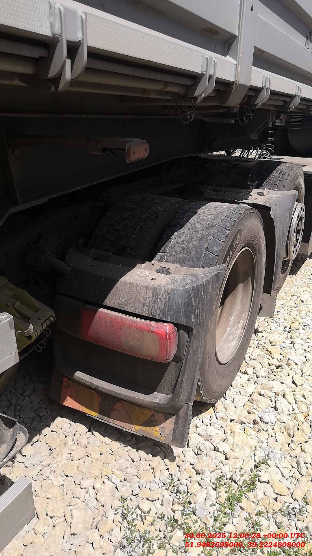 DAF XF 460 FTG 6x2,  911 394 км, 2016 года в лизинг