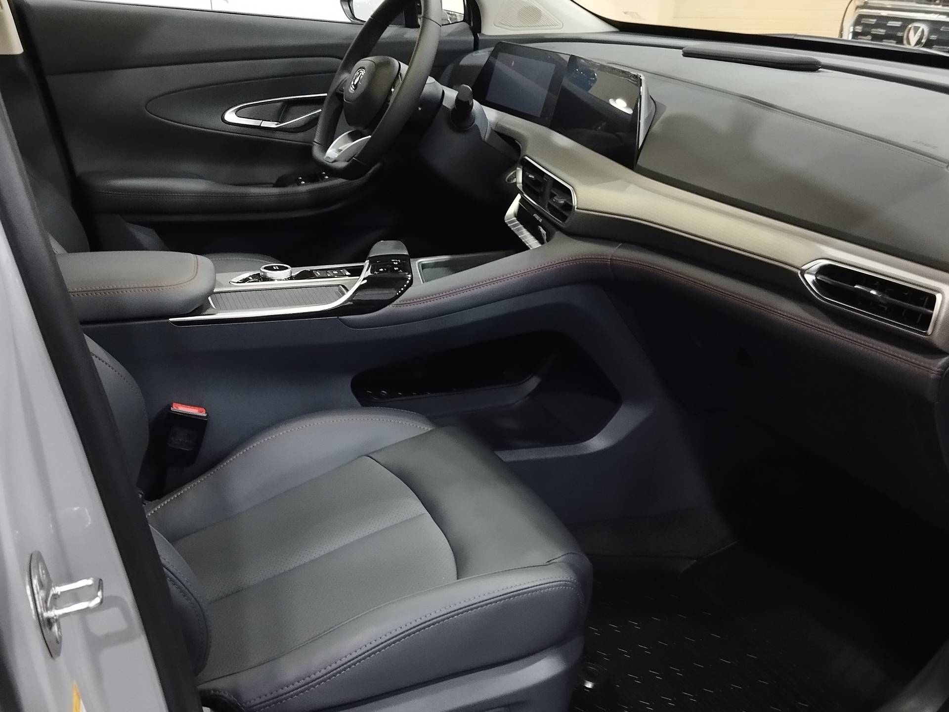 Changan Uni-T Tech 1.5 TGDI 7DCT