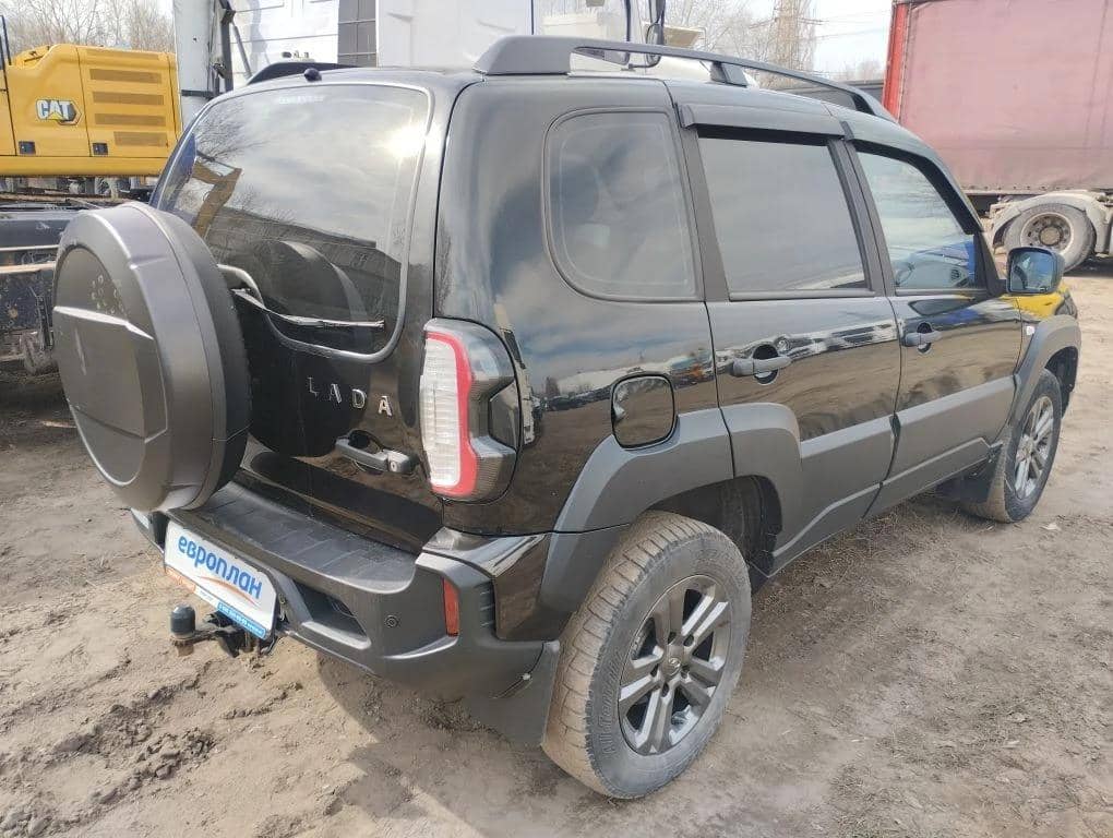 Lada Niva Travel,  103 682 км, 2023 года в лизинг