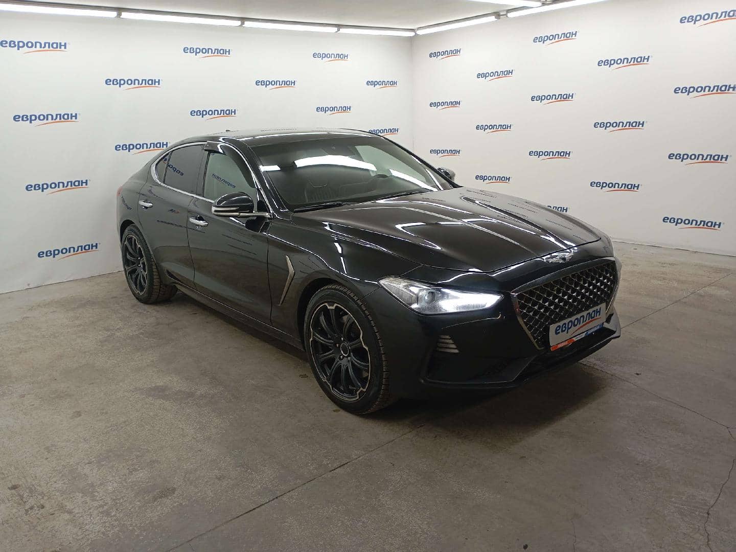 Genesis G70,  196 831 км, 2018 года в лизинг