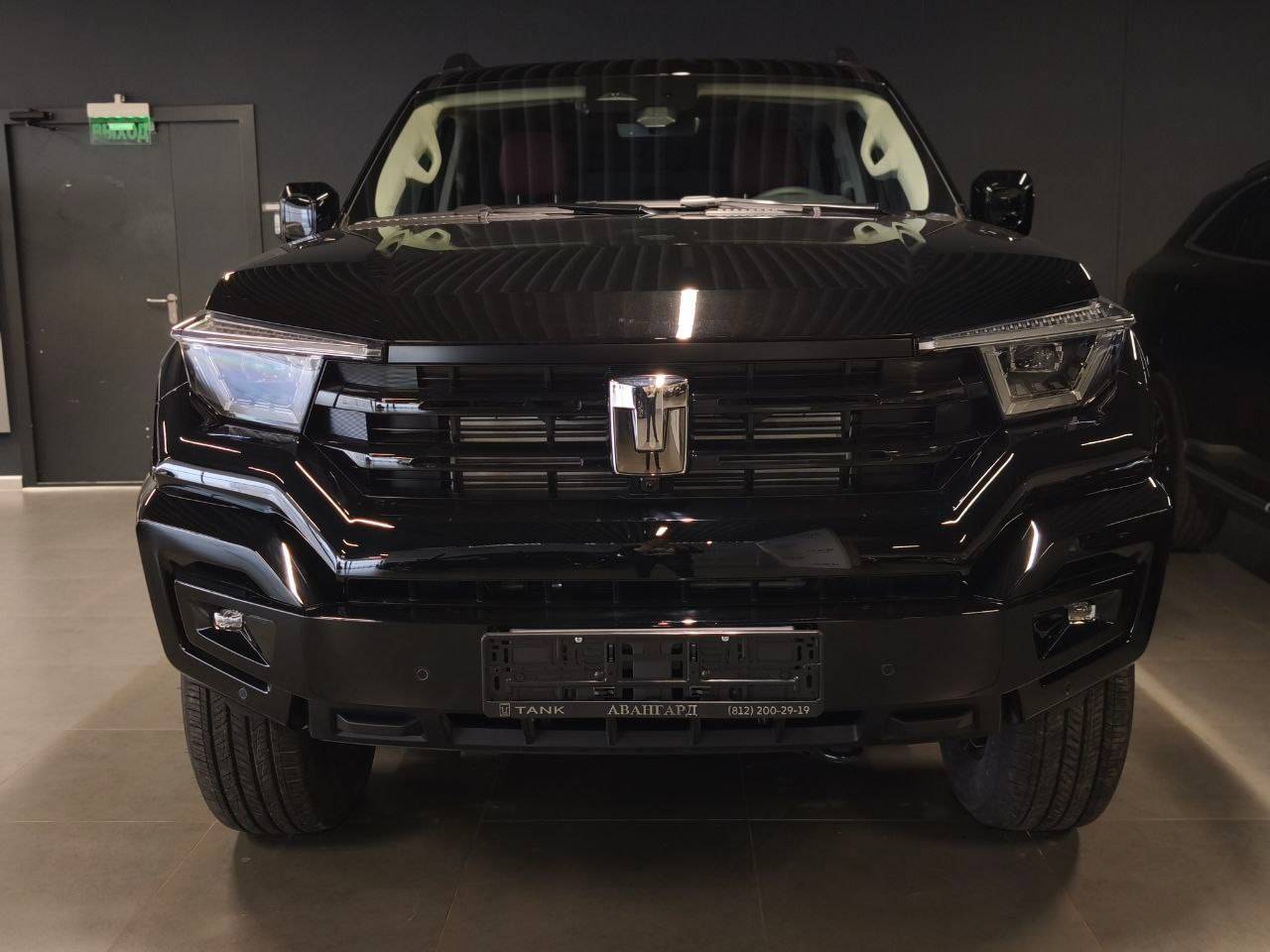 Tank 400 2.0T AT 4WD Premium